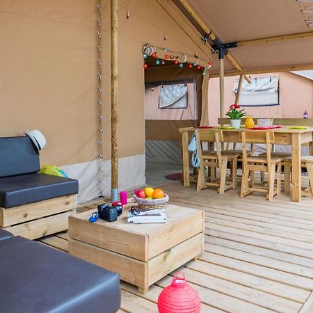 Vacanceselect Premium Lodge Polari Ровінь Екстер'єр фото