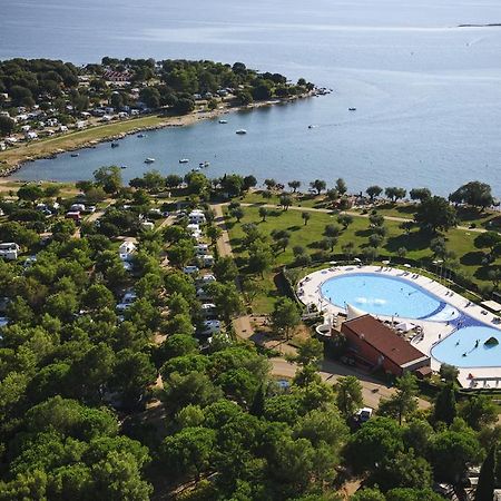 Vacanceselect Premium Lodge Polari Ровінь Екстер'єр фото