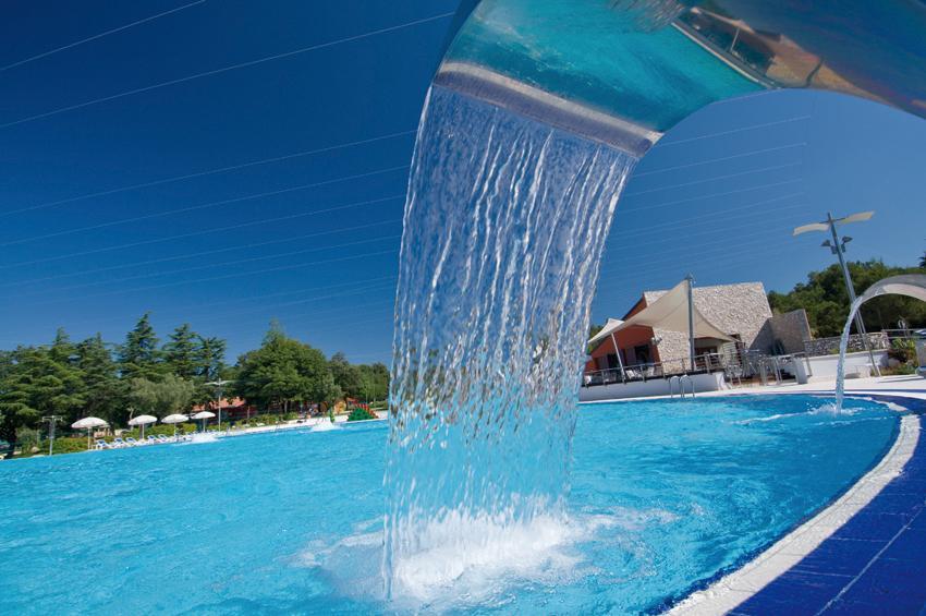 Vacanceselect Premium Lodge Polari Ровінь Екстер'єр фото